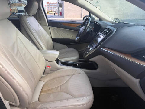 2017 Lincoln MKC Select