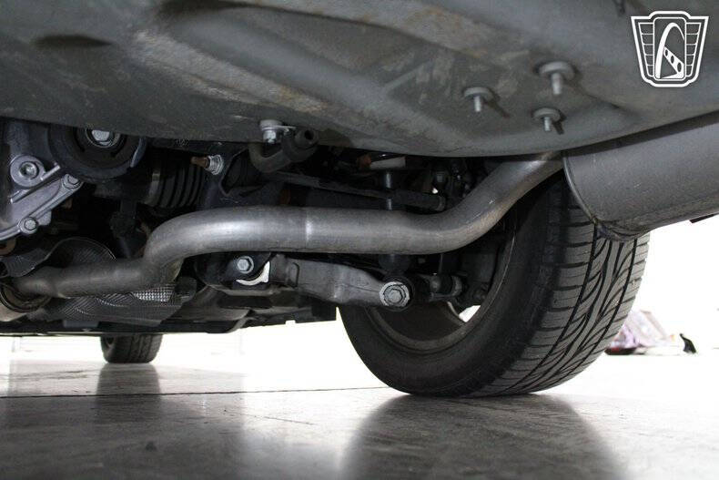 2003 Ford Thunderbird