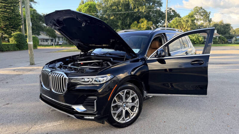 2021 BMW X7 xDrive40i