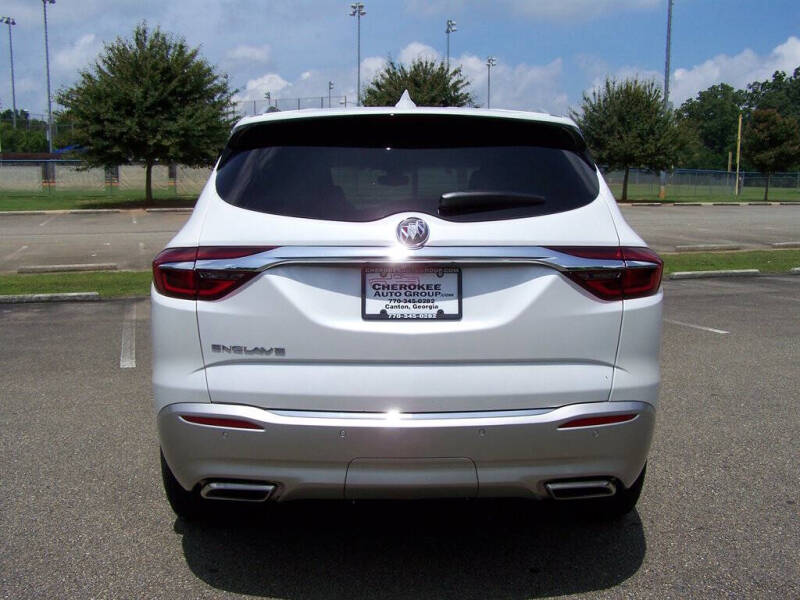 2021 Buick Enclave Essence