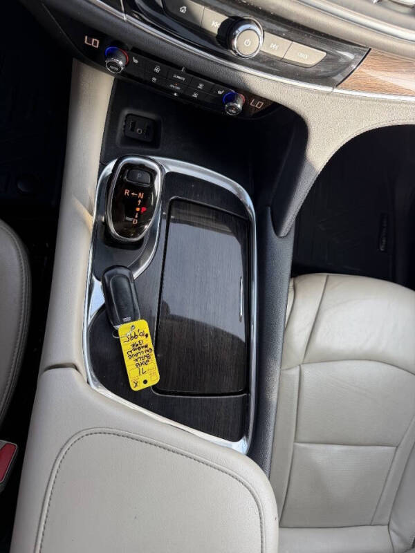2018 Buick Enclave Essence