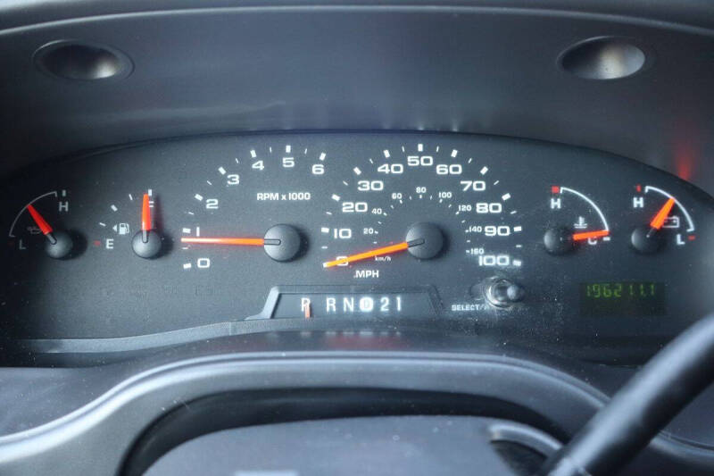 2006 Ford E-Series E-250