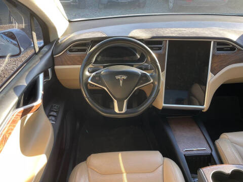 2016 Tesla Model X 90D