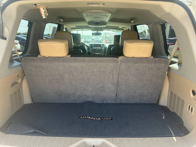 2014 Nissan Armada Platinum