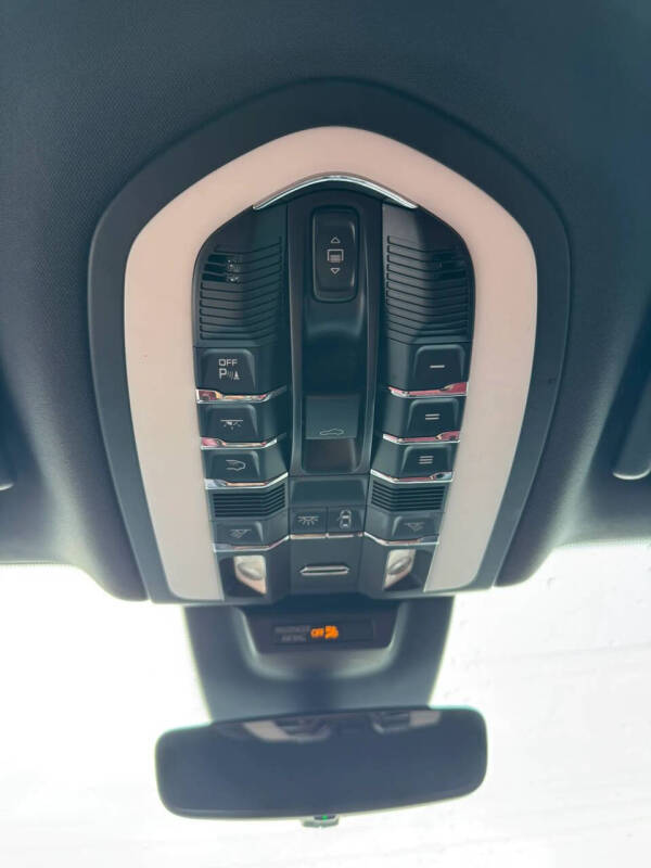 2019 Porsche Macan