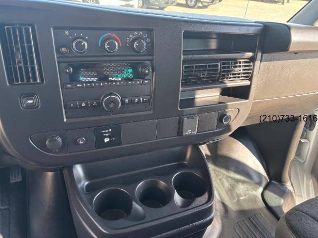 2024 GMC Savana 2500