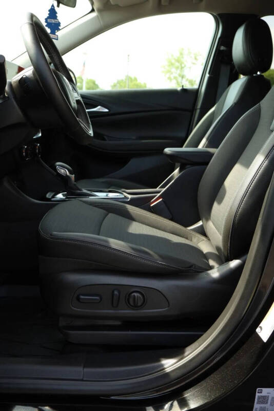 2025 Buick Encore GX Preferred