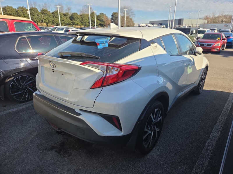 2018 Toyota C-HR XLE Premium