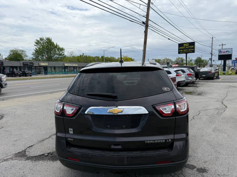 2016 Chevrolet Traverse LS