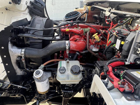 2016 Freightliner M2 106