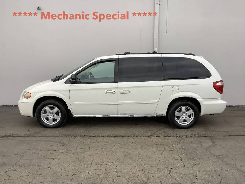 2005 Dodge Grand Caravan SXT