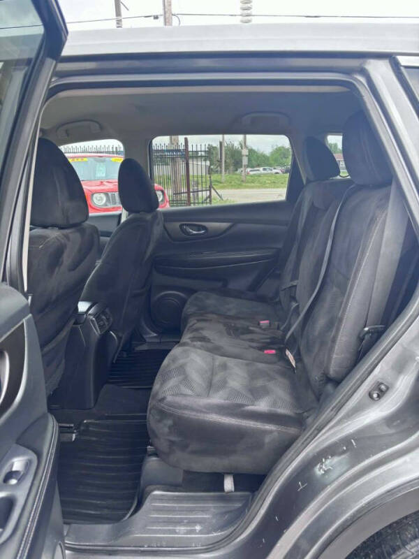 2015 Nissan Rogue S