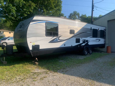 2017 Jayco 38’ Toy Hauler Octane 312 SL