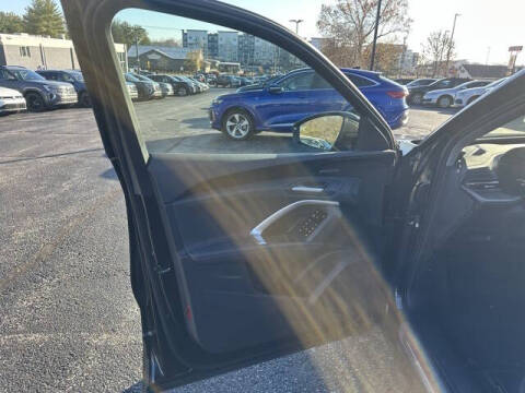 2025 Audi Q5 quattro Premium Plus TFSI