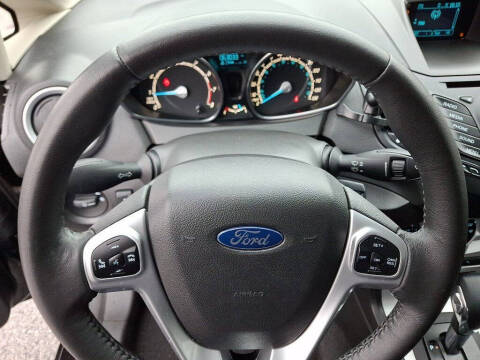 2015 Ford Fiesta SE