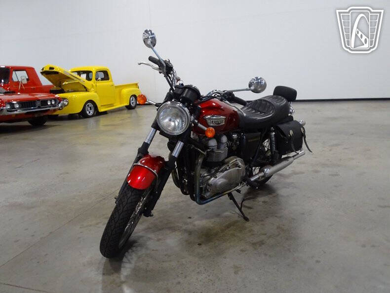 2003 Triumph Bonneville