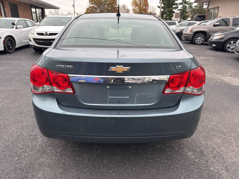 2012 Chevrolet Cruze 1LT photo 5