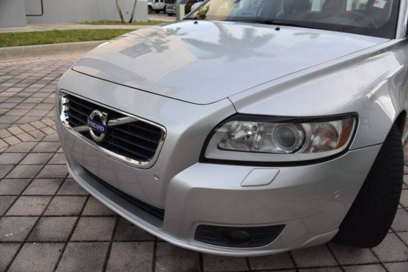 2011 Volvo V50 T5