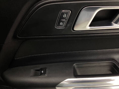 2019 Ford Mustang EcoBoost