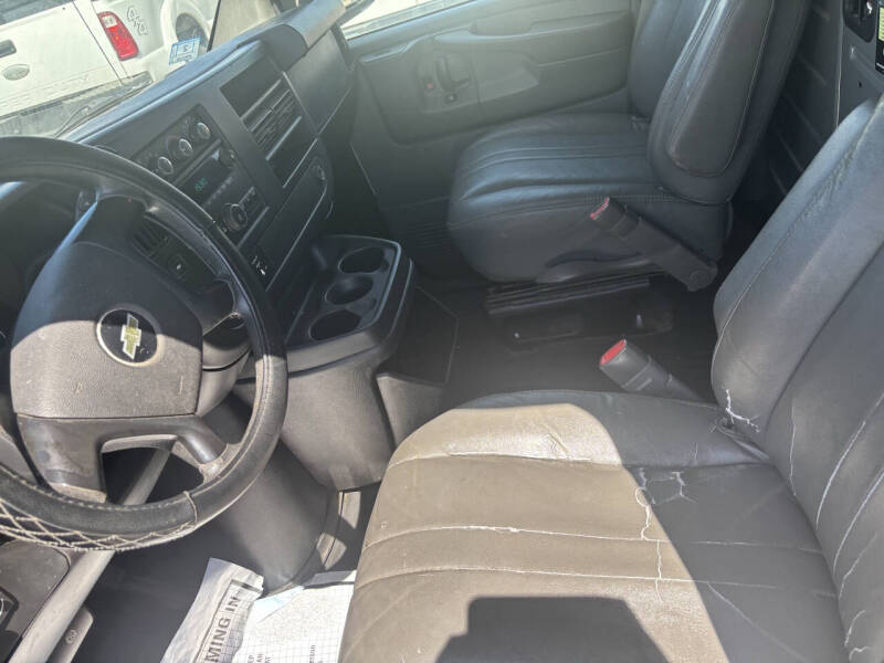 2012 Chevrolet Express 2500