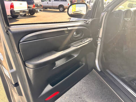 2005 GMC Envoy XL SLE