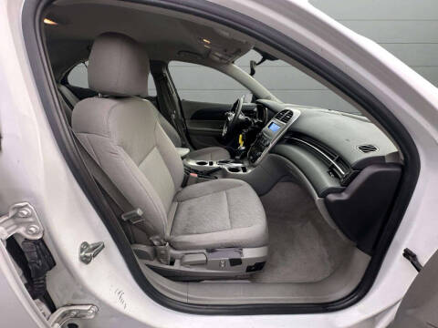 2015 Chevrolet Malibu LS