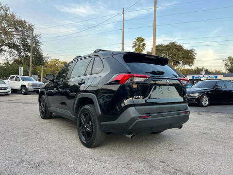 2021 Toyota RAV4 LE