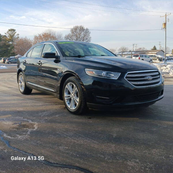 2017 Ford Taurus SEL
