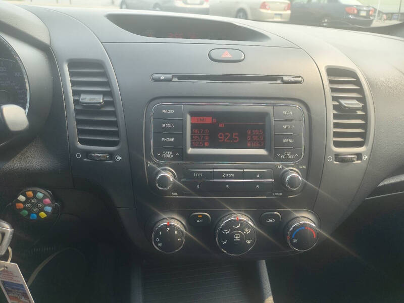 2015 Kia Forte LX