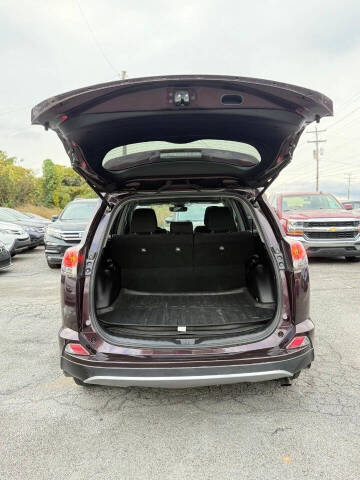 2018 Toyota RAV4 XLE