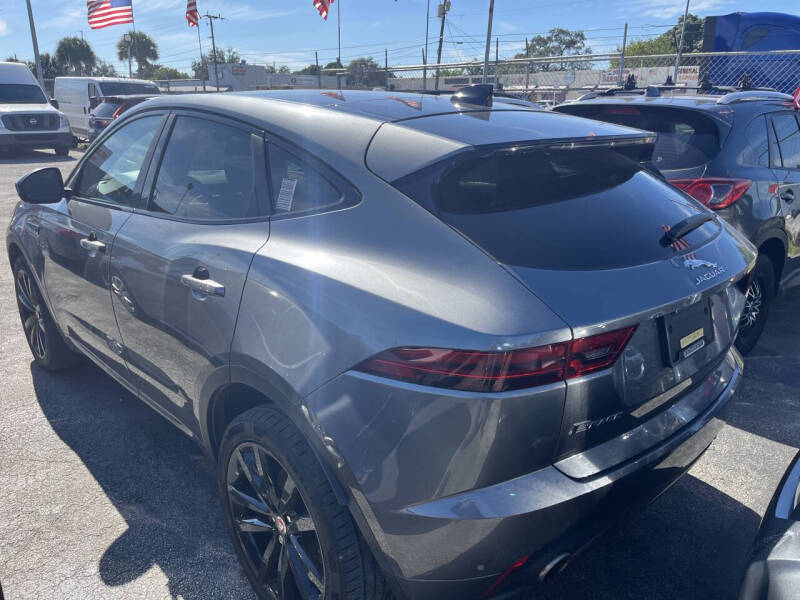 2018 Jaguar E-PACE P300 R-Dynamic SE