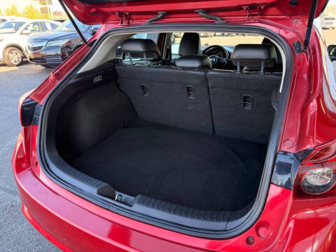 2018 Mazda MAZDA3 Touring