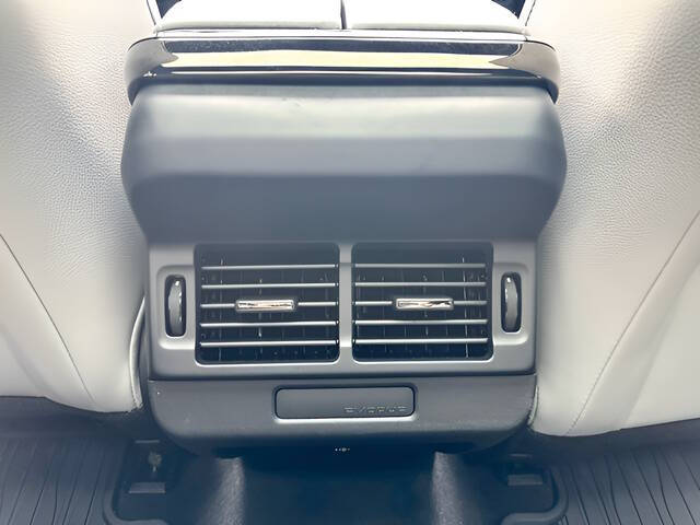 2026 Land Rover Range Rover Evoque P250 S