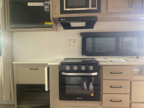 2025 Flagstaff MICROLITE 22FBS