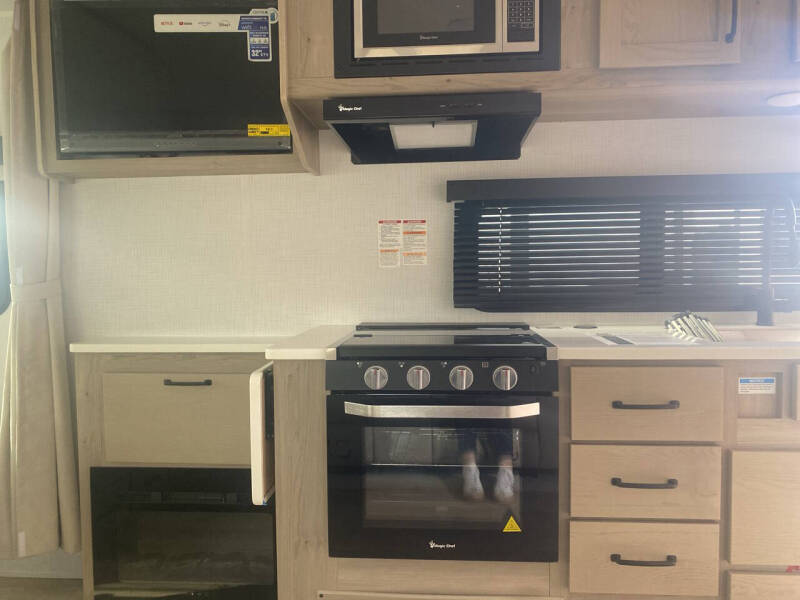 2025 Flagstaff MICROLITE 22FBS