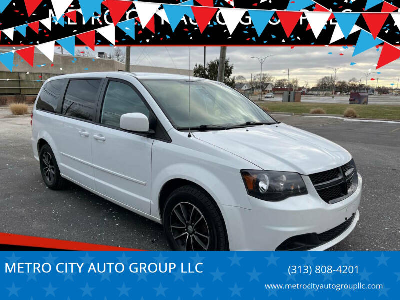 2017 Dodge Grand Caravan for sale at METRO CITY AUTO GROUP LLC in Lincoln Park MI