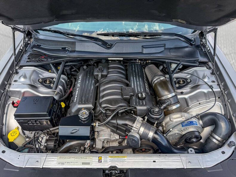 2011 Dodge Challenger SRT8 392