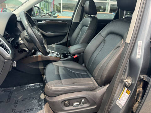 2015 Audi Q5 2.0T quattro Premium Plus