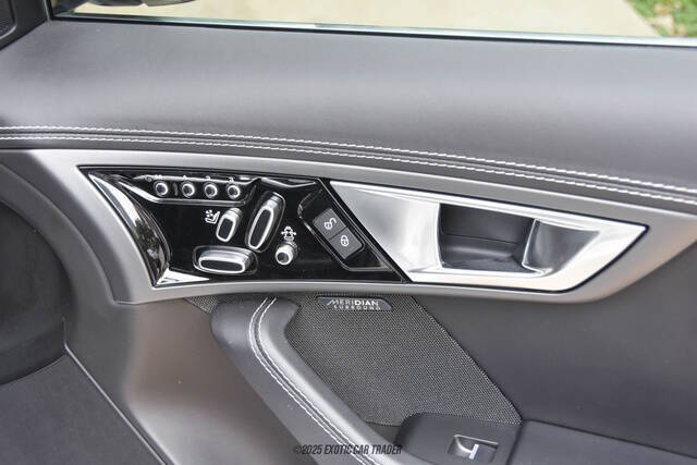 2017 Jaguar F-TYPE S British Design Edition