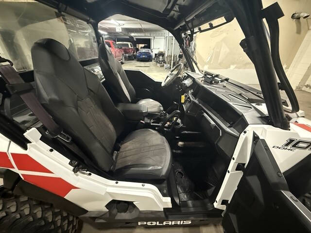 2017 Polaris GENERAL 10