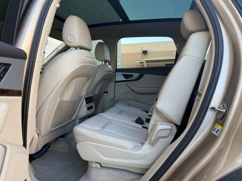 2018 Audi Q7 2.0T quattro Premium Plus