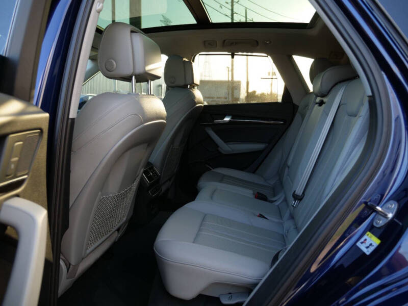 2018 Audi Q5 2.0T quattro Premium Plus