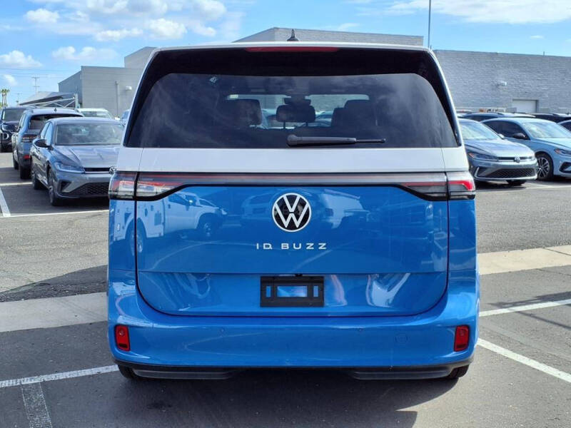 2025 Volkswagen ID. Buzz Pro S