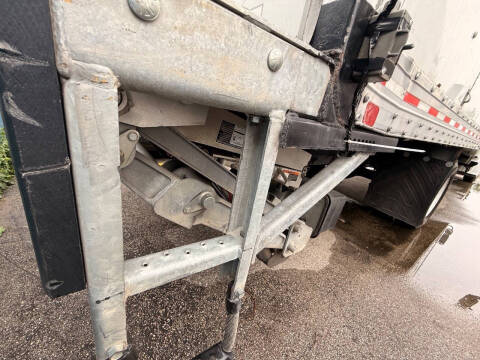 2022 Freightliner M2 106