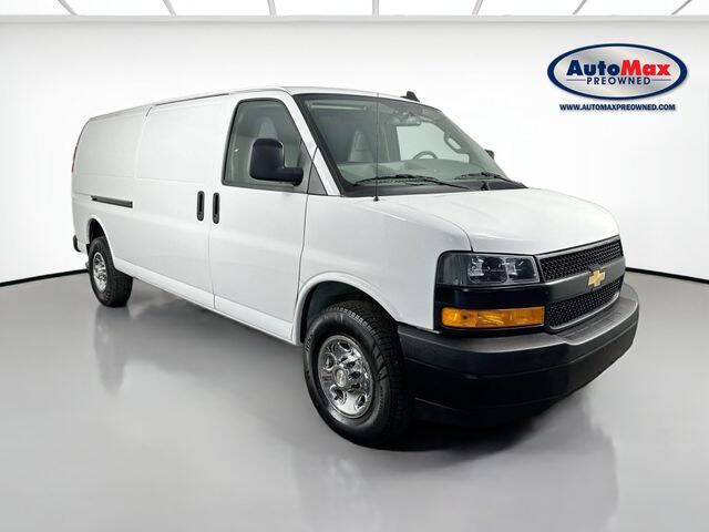 2024 Chevrolet Express 3500