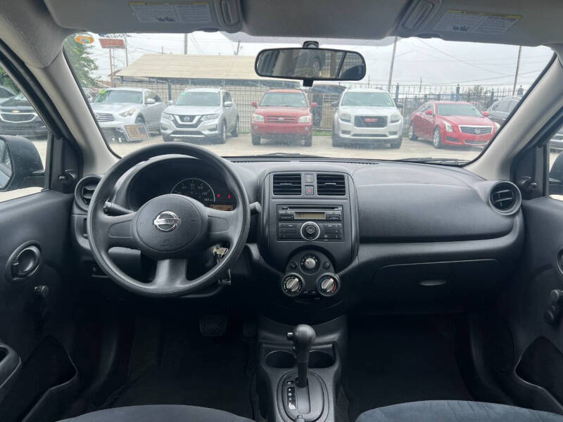 2013 Nissan Versa 1.6 S Plus