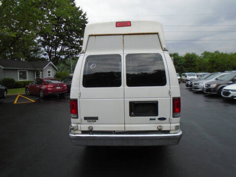 2010 Ford E-Series E-250