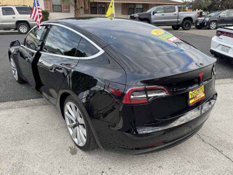 2020 Tesla Model 3 Long Range