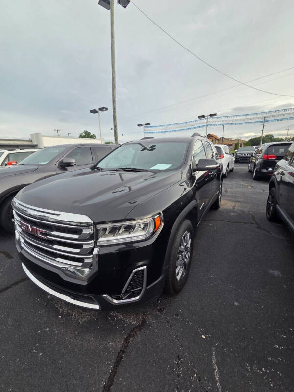 2023 GMC Acadia SLT