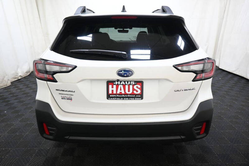 2022 Subaru Outback Premium